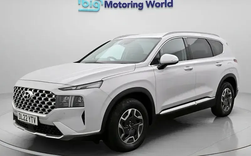 Used Hyundai Santa Fe Premium 230 HP (169 kW) 2024 SUV