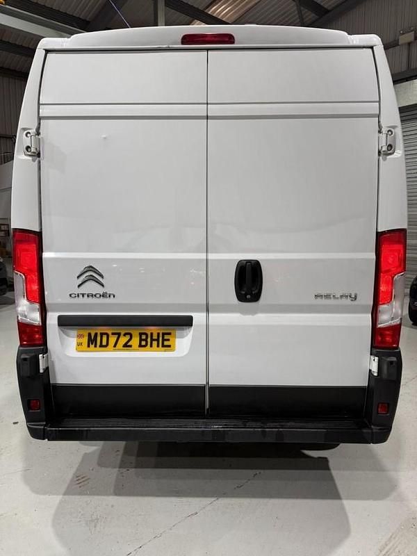 Used Citroën Relay 140 HP (102 kW) 2023 White Van