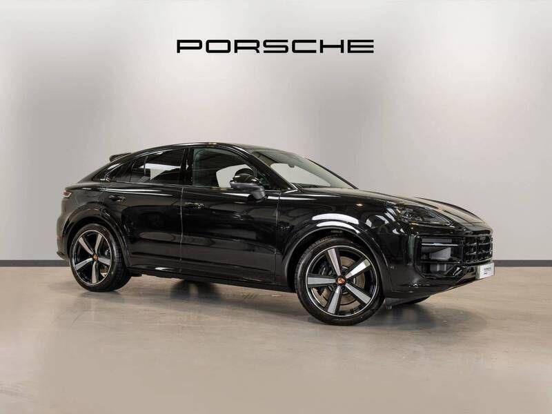 Chromite black metallic Used 2025 Porsche Cayenne S SUV | £99,900 - Image 1/4