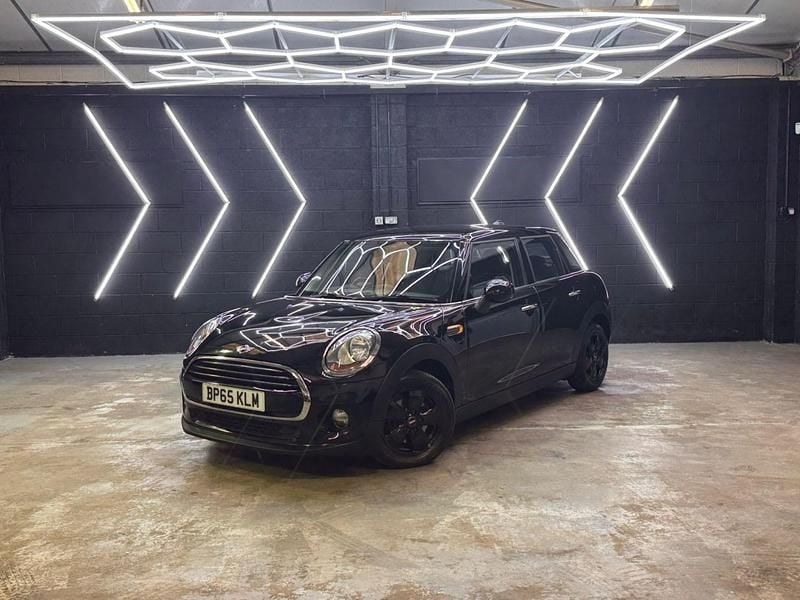 Used Mini Cooper D Hatch 116 HP (85 kW) 2016 Black Hatchback