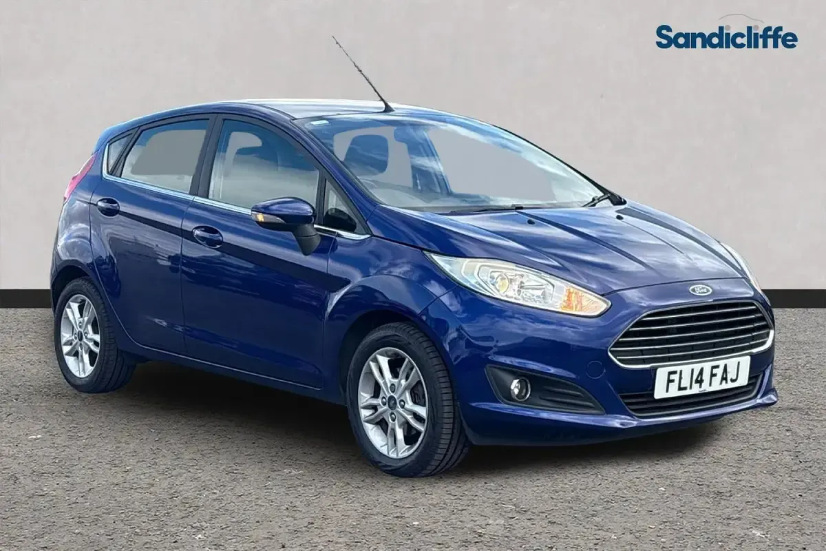 Used Ford Fiesta Zetec 100 HP (73 kW) 2017 Hatchback