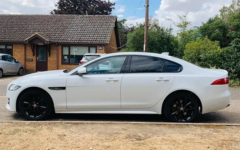 Used Jaguar XF R-Sport 179 HP (131 kW) 2020 Sedan