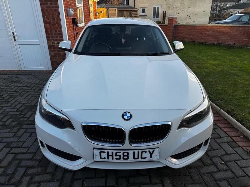 Used BMW 220 2014 White Coupe