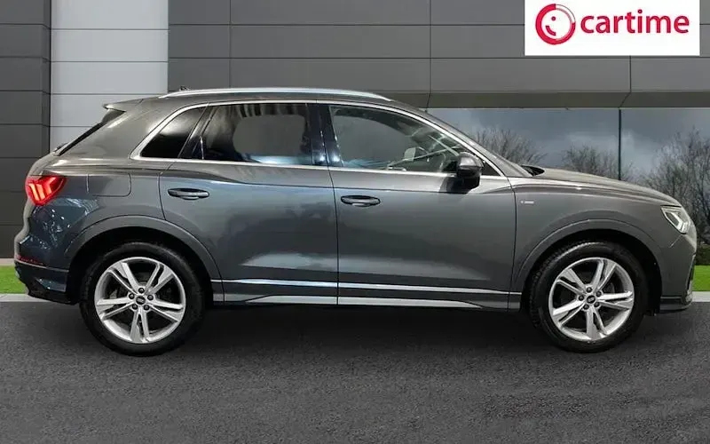 Used Audi Q3 S-Line 150 HP (110 kW) 2023 SUV