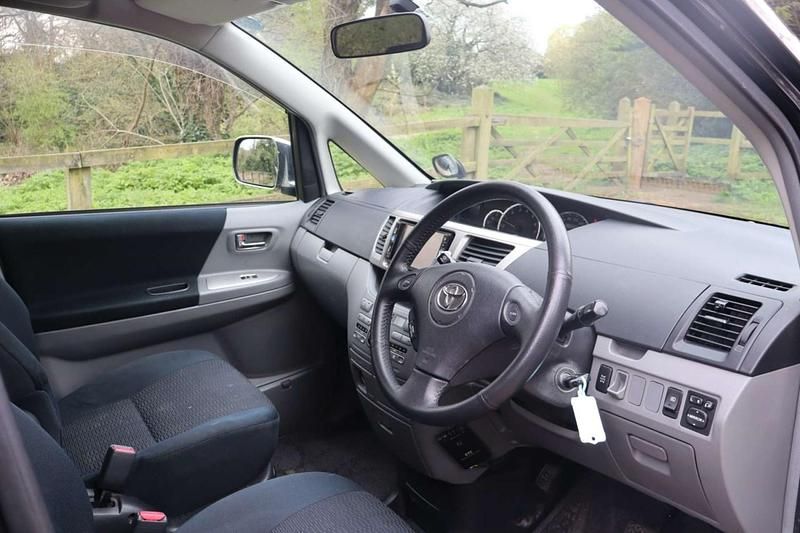 Used Toyota Voxy 2019 Black MPV