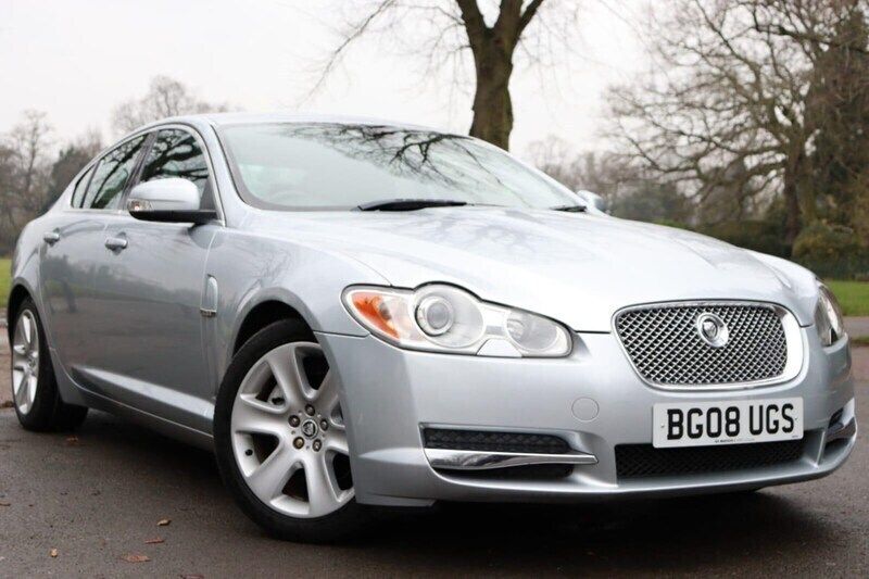 Silver Used 2008 Jaguar XF Premium Luxury Sedan | £2,400 (Fair price) - Image 1/4