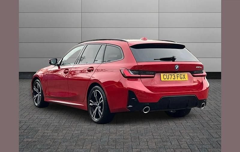 Used BMW 330e M Sport 288 HP (211 kW) 2023 Red Estate