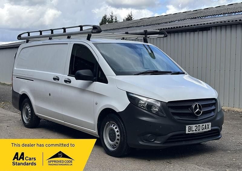 White Used 2020 Mercedes Vito MPV | £10,995 - Image 1/4