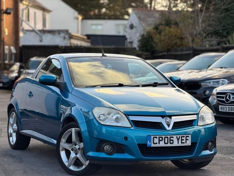Blue Used 2006 Vauxhall Tigra Cabriolet | £1,180 (Expensive) - Image 1/4