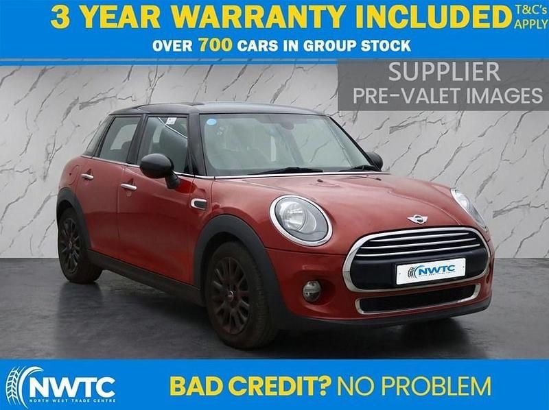 Red Used 2015 Mini Cooper Hatch Hatchback | £7,595 (Good price) - Image 1/2