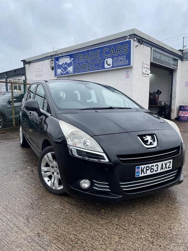 Used Peugeot 5008 Active 115 HP (84 kW) 2013 Black MPV