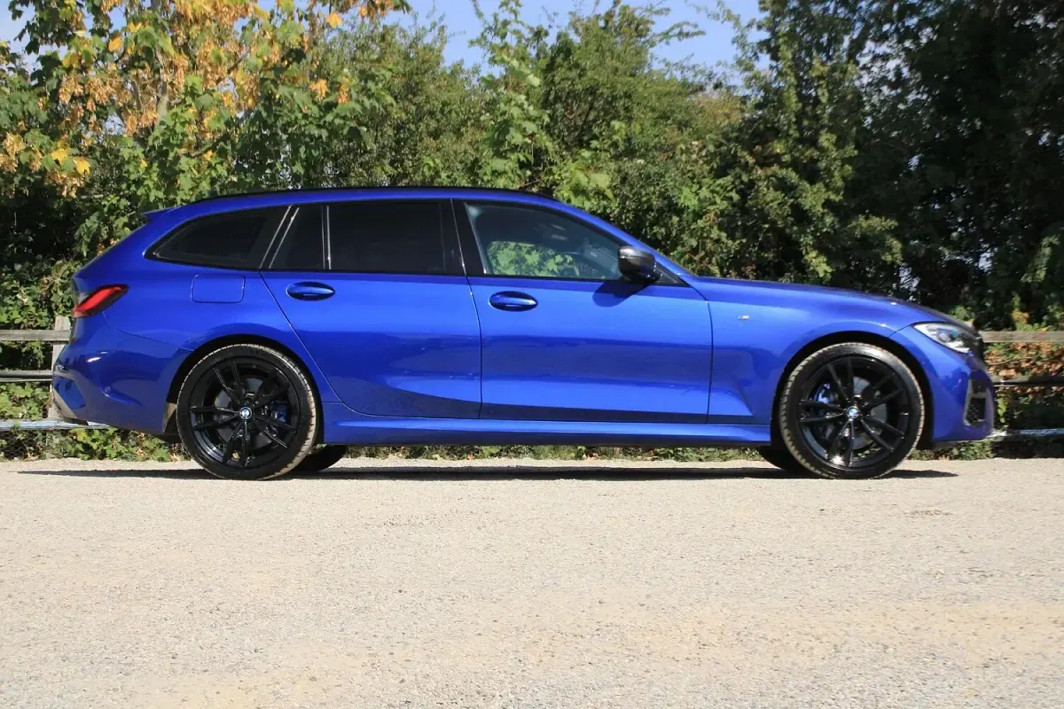 Used BMW M340 M Sport 368 HP (270 kW) 2019 Blue Estate