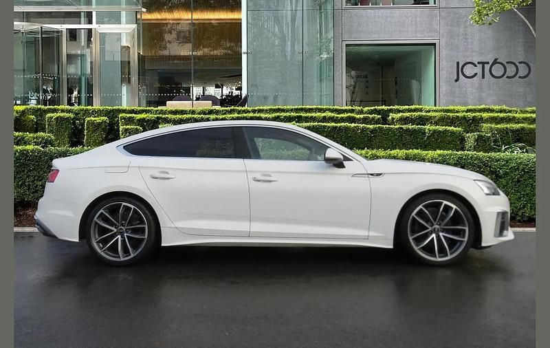 Used Audi A5 Sportback S-Line 161 HP (118 kW) 2023 White Hatchback
