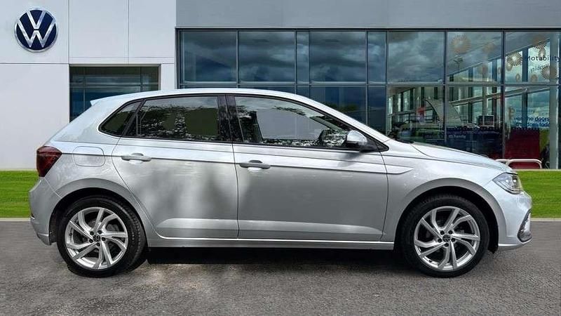 Used VW Polo Style 95 HP (69 kW) 2023 Silver Hatchback
