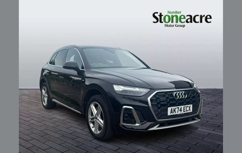 Black Used 2024 Audi Q5 S-Line SUV | £40,700 (Fair price) - Image 1/4