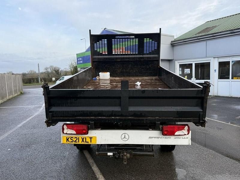 Used Mercedes Sprinter Progressive 150 HP (110 kW) 2021 White Van