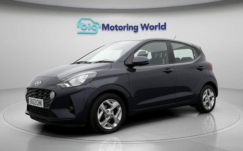 Used Hyundai i10 SE 67 HP (49 kW) 2022 Grey Hatchback