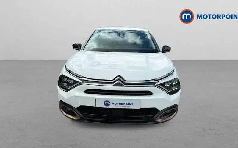 Used Citroën e-C4 100 kW (136 HP) 2022 White Hatchback