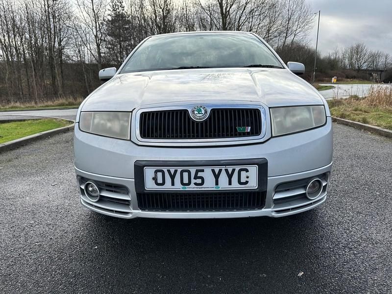 Used Skoda Fabia vRS 130 HP (95 kW) 2005 Silver Hatchback