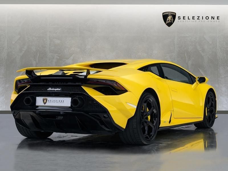 Used Lamborghini Huracán 2023 Yellow Coupe