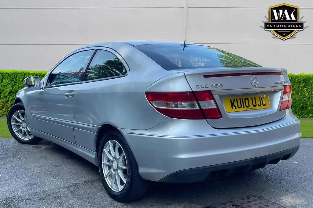 Used Mercedes CLC180 SE 143 HP (105 kW) 2010 Silver Coupe