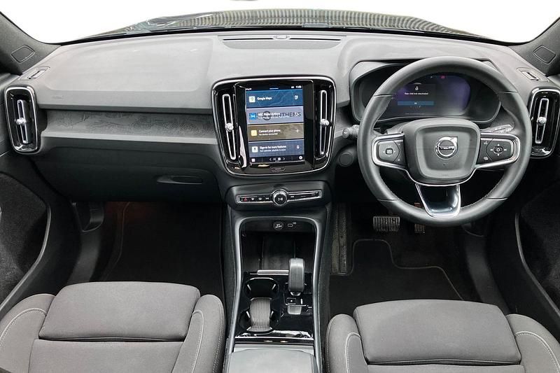 Used Volvo C40 Core 169 kW (231 HP) 2022 Black SUV