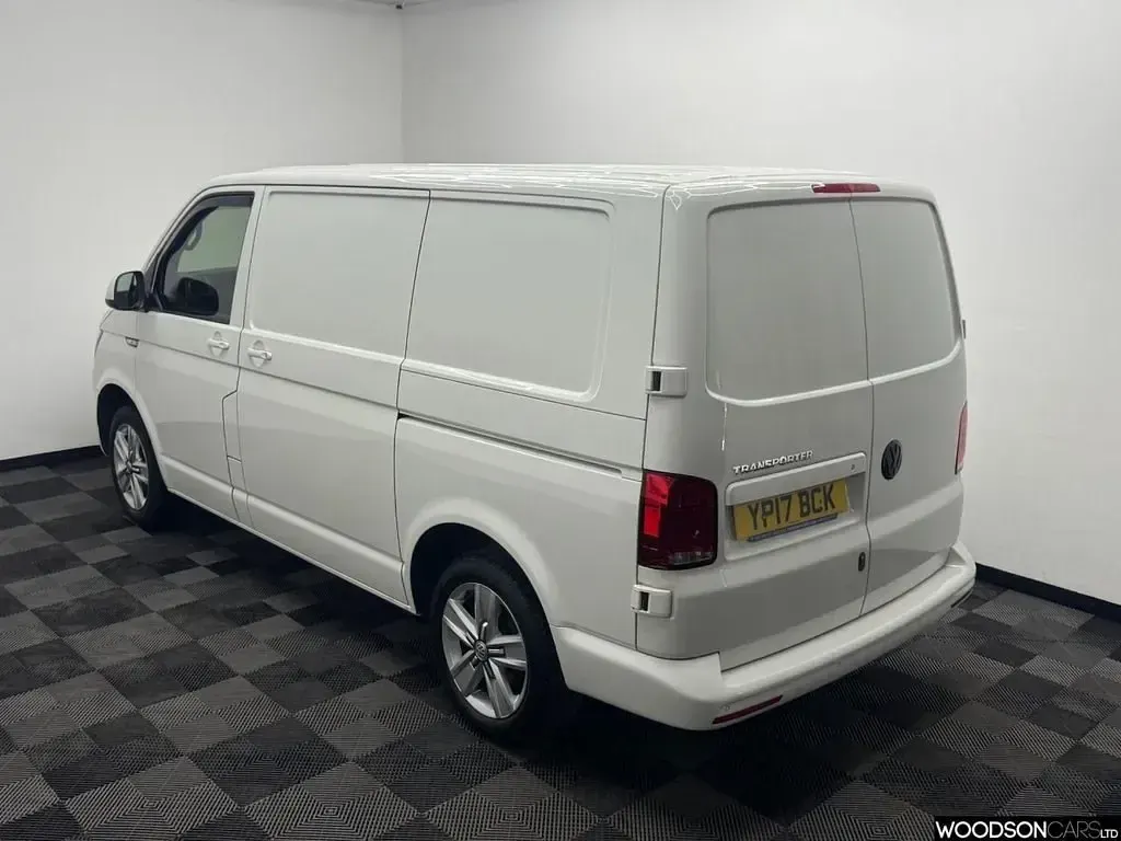 Begagnad VW Transporter Highline 2017 Vit Van