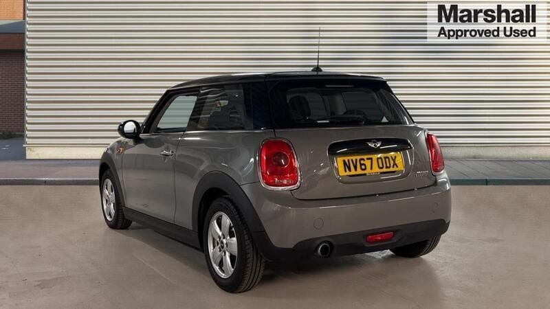 Grey Used 2018 Mini Cooper Hatch Hatchback | £9,295 (Good price) - Image 1/4