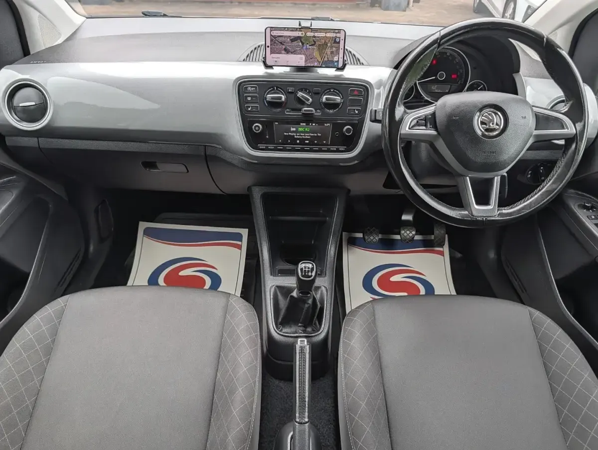 Used Skoda Citigo SE L 75 HP (55 kW) 2018 Tungsten silver Hatchback