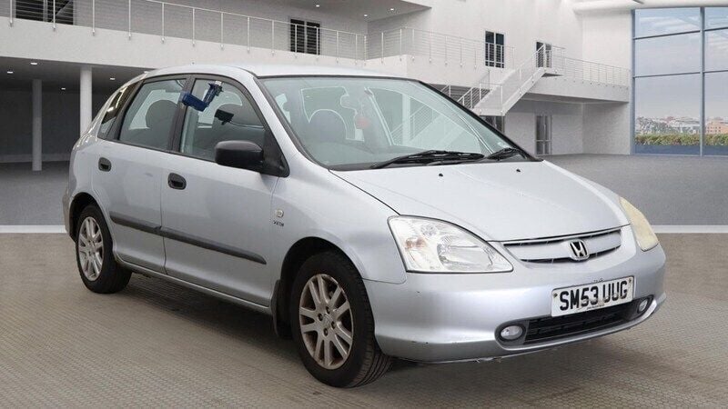 Silver Used 2003 Honda Inspire S Hatchback | £895 - Image 1/4