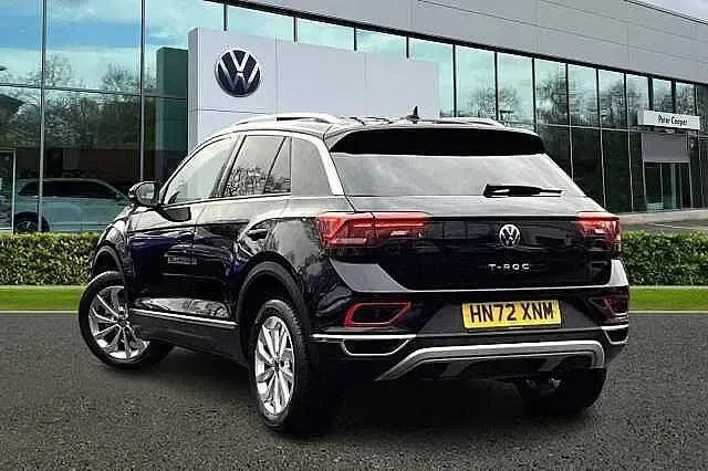 Used VW T-Roc Style 110 HP (80 kW) 2022 Deep black SUV