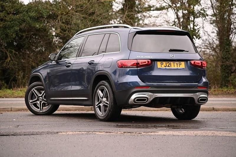 Used Mercedes GLB200 AMG line 150 HP (110 kW) 2021 Blue SUV