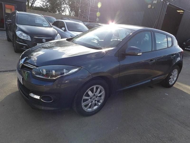 Gebraucht Renault Mégane IV Dynamique 110 PS (80 kW) 2016 Grau Kleinwagen