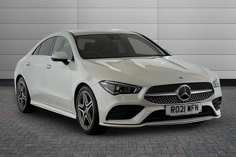 Used Mercedes CLA180 AMG line 136 HP (100 kW) 2021 Digital white Sedan