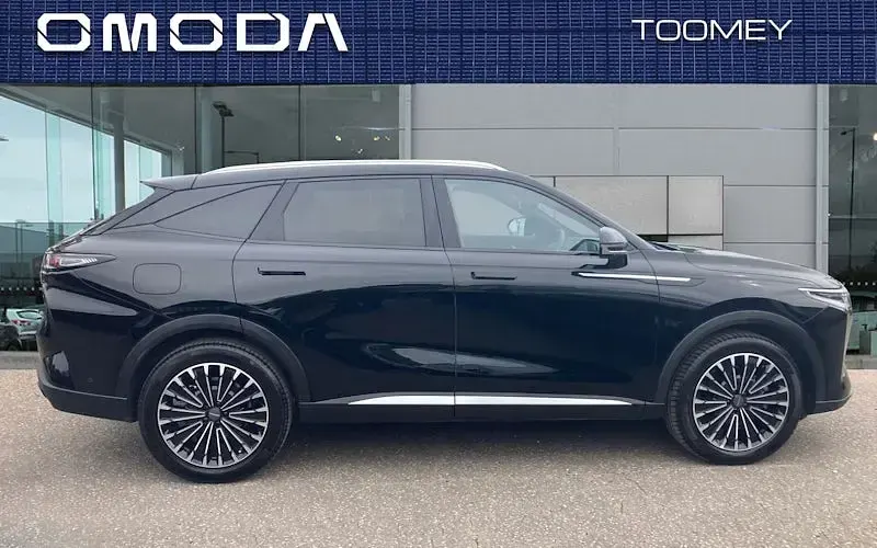 Used Omoda 9 449 HP (330 kW) 2025 Black SUV