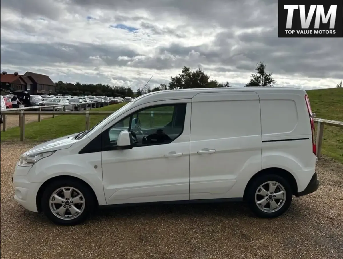 Usado Ford Transit Connect Limited 120 HP (88 kW) 2018 Branco Monovolume