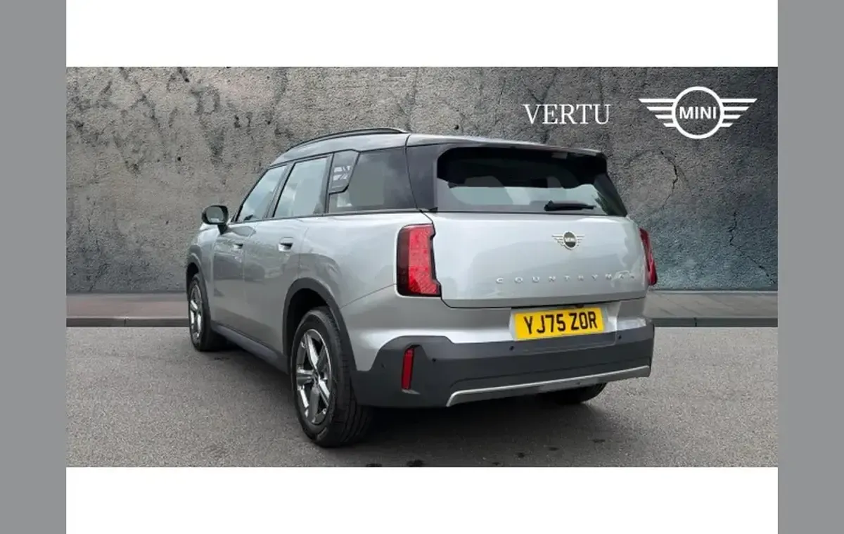 Used Mini Countryman Classic 168 HP (123 kW) 2026 Silver SUV