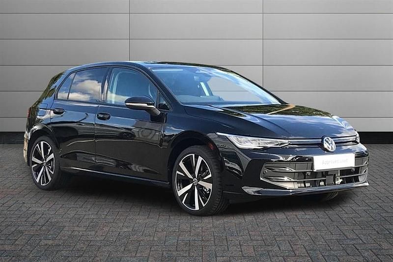 Grenadilla black Used 2025 VW Golf VIII Match Hatchback | £28,950 (Expensive) - Image 1/3