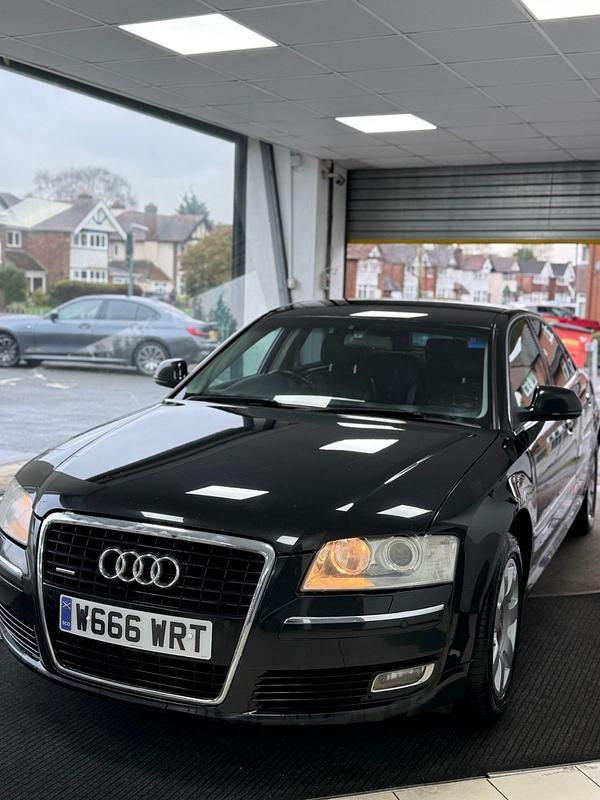 Used Audi A8 Advanced 2010 Black Sedan