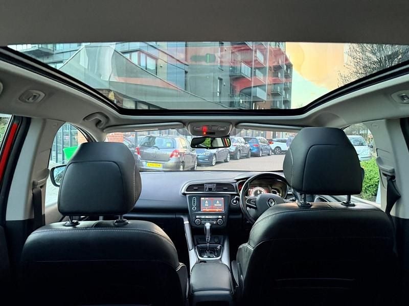 Used Renault Kadjar Signature 110 HP (80 kW) 2016 Red SUV