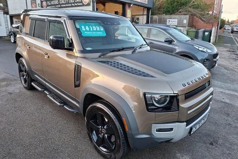 Used Land Rover Defender First Edition 247 HP (181 kW) 2021 Brown SUV