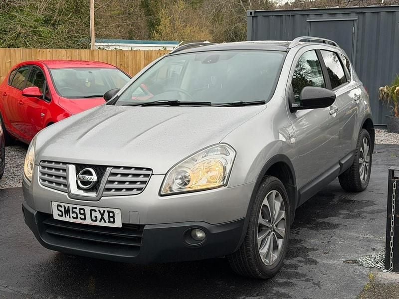 Used Nissan Qashqai N-TEC 105 HP (77 kW) 2009 Silver SUV