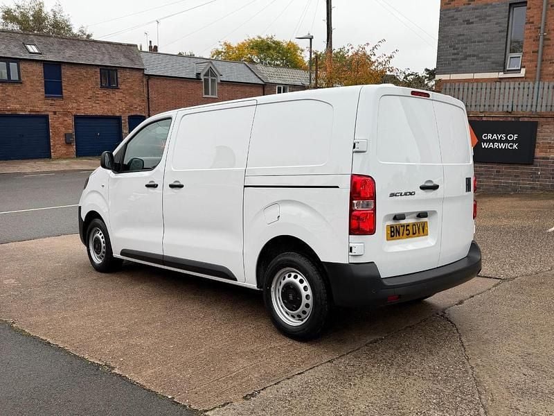 White New 2025 Fiat Scudo MPV | £21,994 (Good price) - Image 1/3