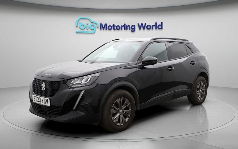 Used Peugeot 2008 Active+ 101 HP (74 kW) 2023 Black SUV