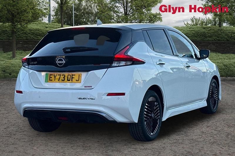 Used Nissan Leaf Shiro 110 kW (150 HP) 2023 White Hatchback