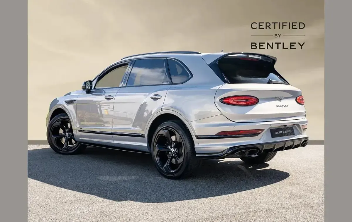 Used Bentley Bentayga 541 HP (397 kW) 2022 Grey SUV