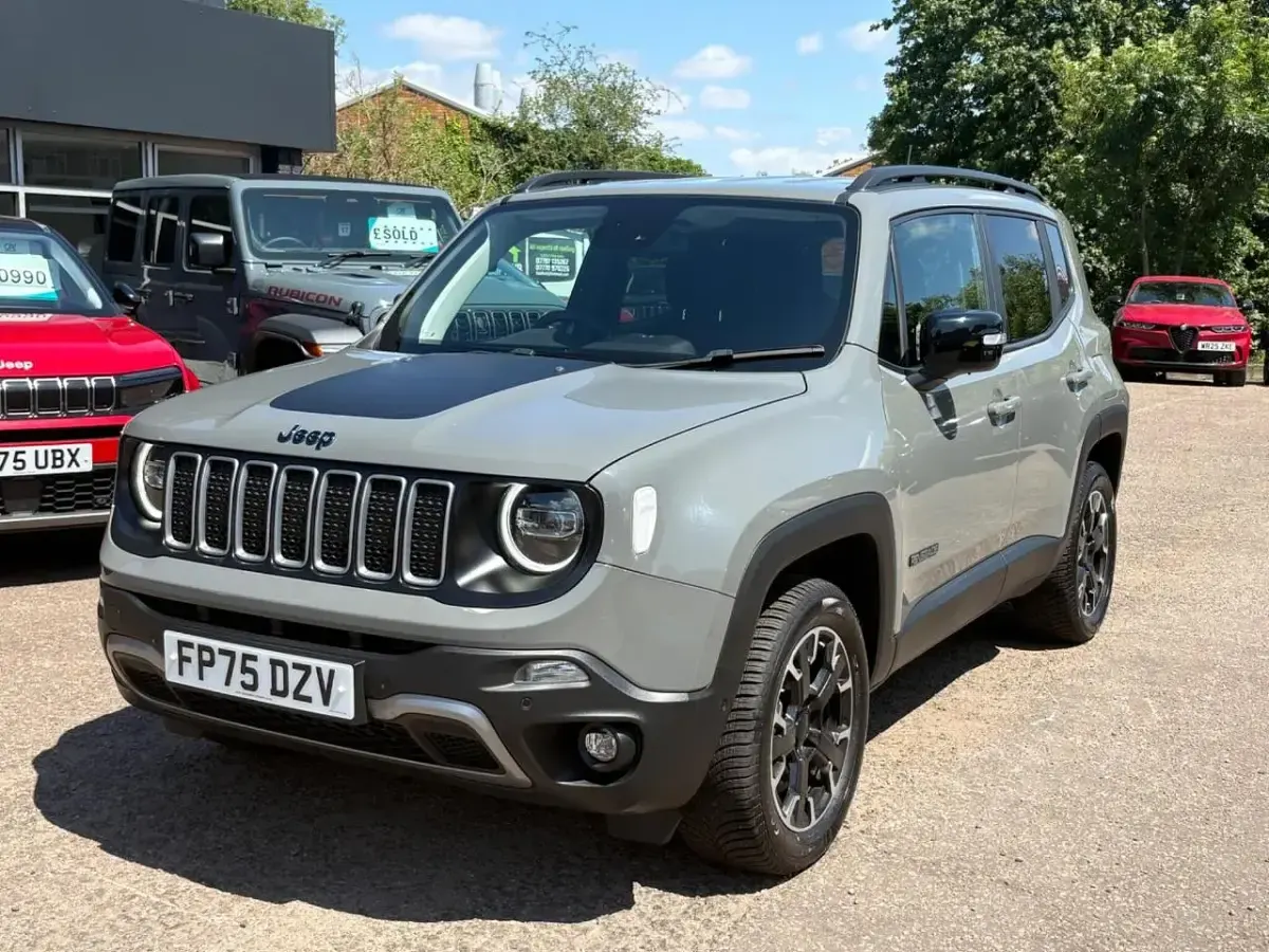 Used Jeep Renegade 237 HP (174 kW) 2025 Grey SUV