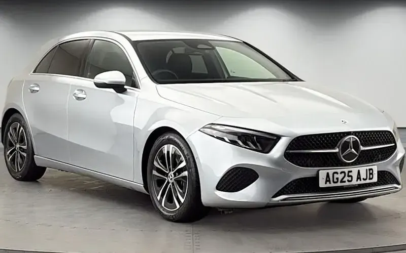 Käytetty Mercedes A180 Executive 136 HP (100 kW) 2026 Viistoperä