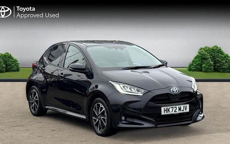 Used Toyota Yaris Hybrid Design 116 HP (85 kW) 2026 Hatchback
