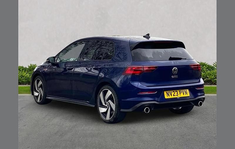 Used VW Golf VIII GTI 245 HP (180 kW) 2023 Blue Hatchback